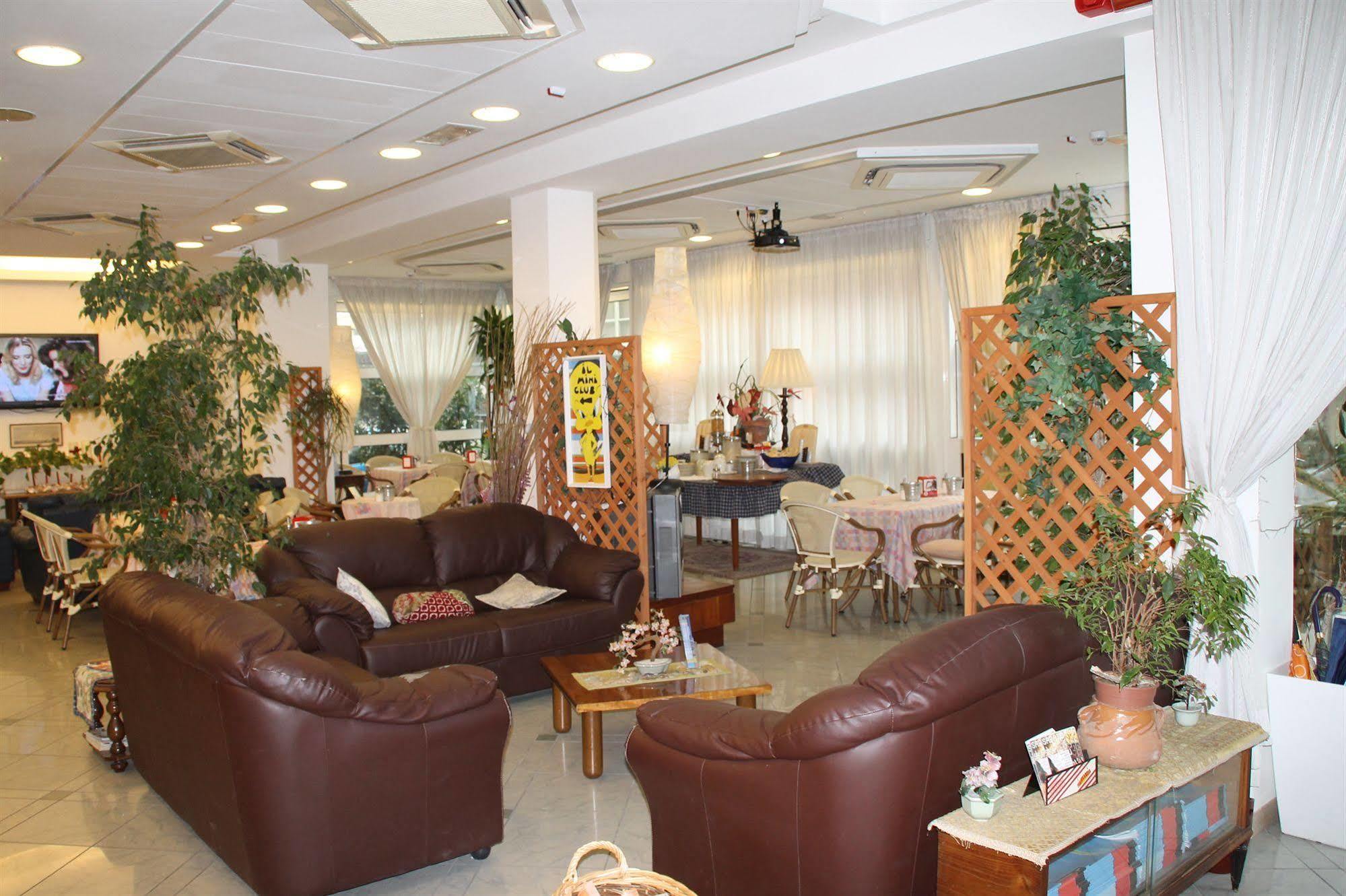 Hotel Brotas Rimini Exterior foto